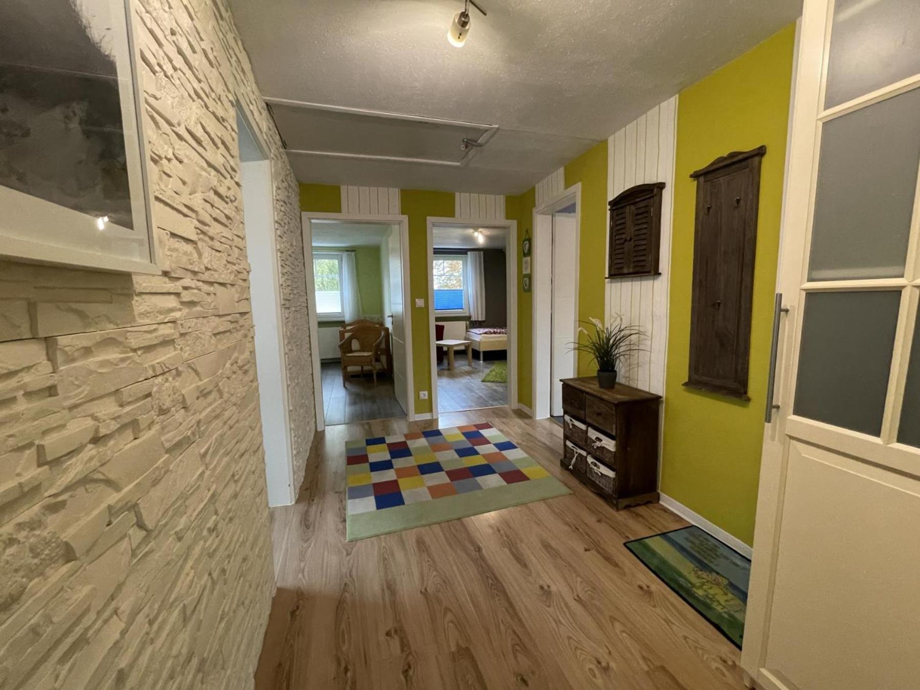 Kuhnert Apartment *